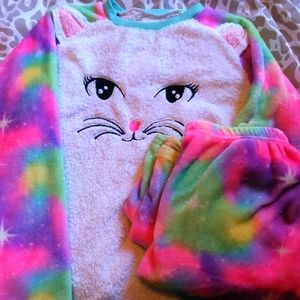 Pajamas with kitten face